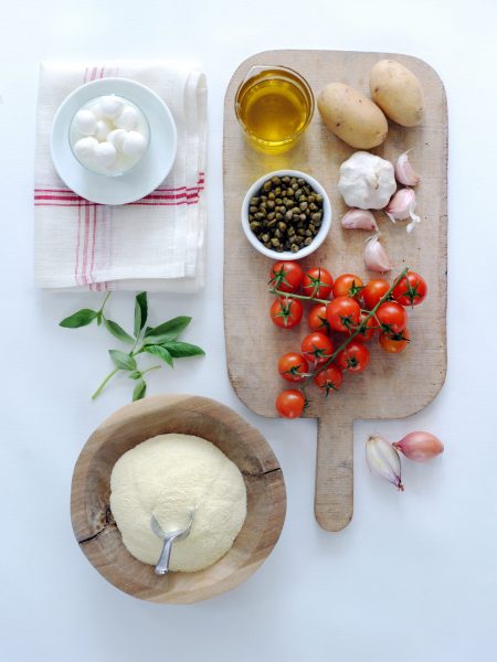 Styling secrets 6-2011
r Yvette van Boven
f eric van lokven
portret oof verschuur
b bart stuart
s d'sirÃ©e van dijk